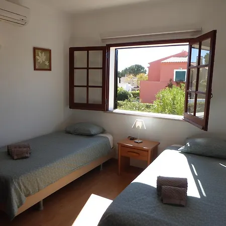 Villa Cip V4 Rocha *